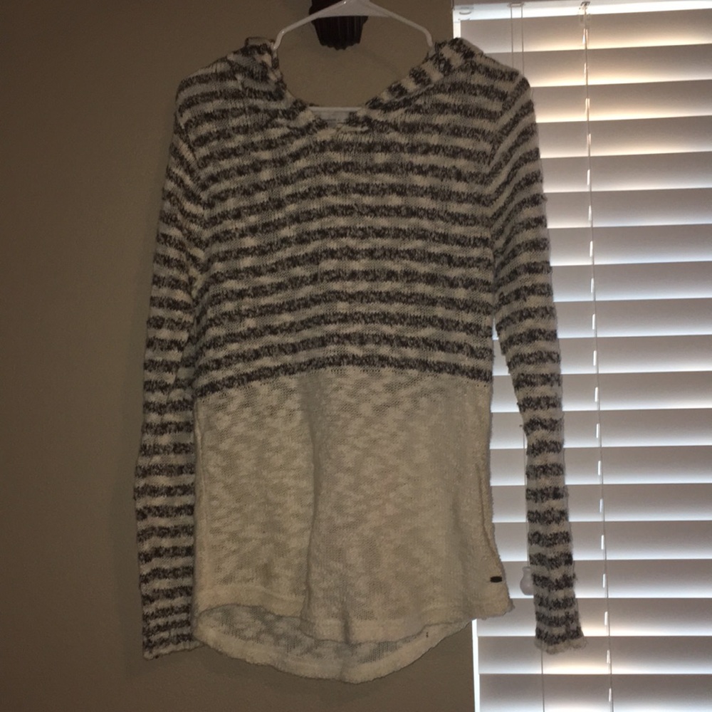 O'Neil Sweater with Hood